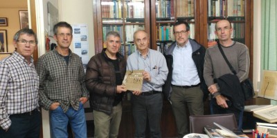 biblioteca_dr_ylla
